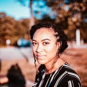 Meet your Posher, Chanelle